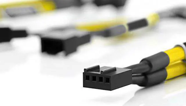 Alt view image 2 of 2 - Noctua NA-SYC1 chromax.Yellow y-Cables