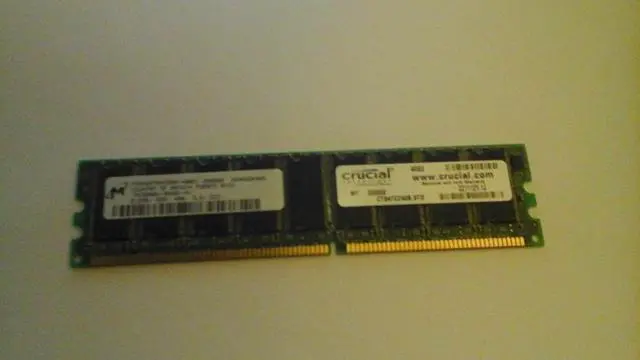 Main image of 1GB (2x512MB) Micron DDR ECC PC3200 Memory