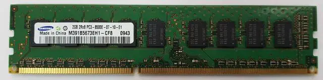 Main image of M391b5673eh1-Cf8 Samsung 2Gb Ddr3 1066Mhz Pc3-8500 240-Pin Ecc Unbuff
