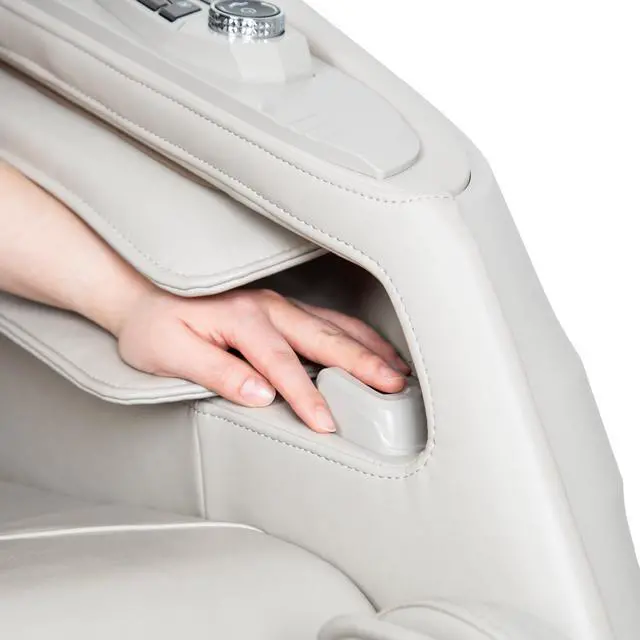 Alt view image 6 of 7 - Osaki Virtus Duo 4D+3D Massage Chair