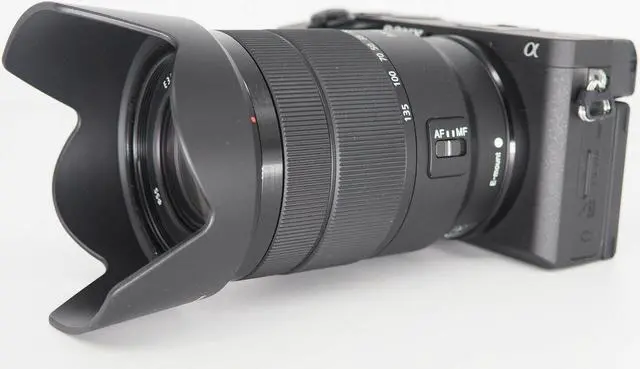 Alt view image 4 of 20 - Sony Alpha a6600 Mirrorless Digital Camera with 18-135mm Lens
