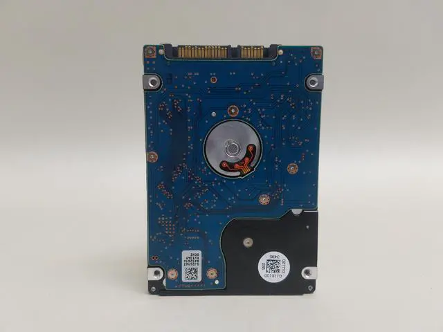 Alt view image 2 of 3 - HGST Travelstar Z7K500 HTS725050A7E630 500GB 2.5" SATA III Laptop Hard Drive