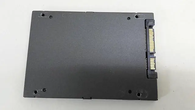 Alt view image 5 of 7 - Kingston 2.5" 256GB SKC400S37/256G