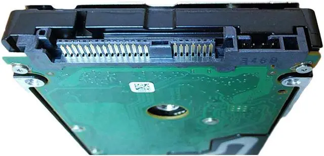 Alt view image 7 of 10 - Seagate Savvio 10K.6 ST600MM0006 600 GB 2.5" Internal Hard Drive, SAS   10000 rpm   64 MB Buffer