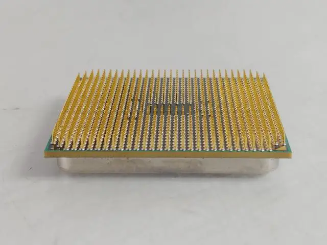 Alt view image 4 of 6 - AMD A4-3400 - A-Series APU Llano Dual-Core 2.7 GHz Socket FM1 65W AMD Radeon HD 6410D Desktop APU with DirectX 11 Graphic - AD3400OJZ22GX