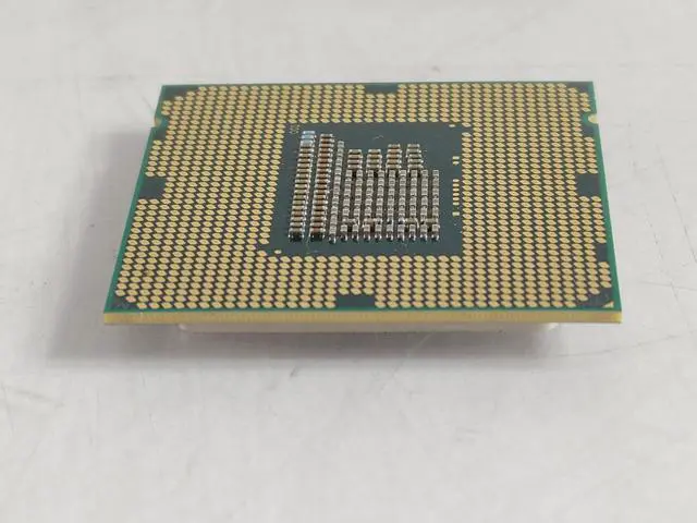 Alt view image 9 of 9 - Intel Pentium Dual-Core G630 2.7GHz 5 GT/s LGA 1155/Socket H2  SR05S