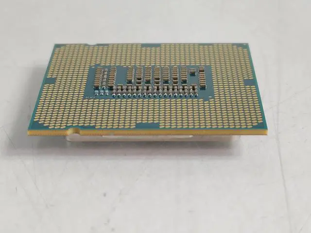 Alt view image 4 of 5 - Intel Xeon E3-1245V2 Quad-core (4 Core) 3.40 GHz Processor Upgrade - Socket H2 LGA-1155 SR0P9