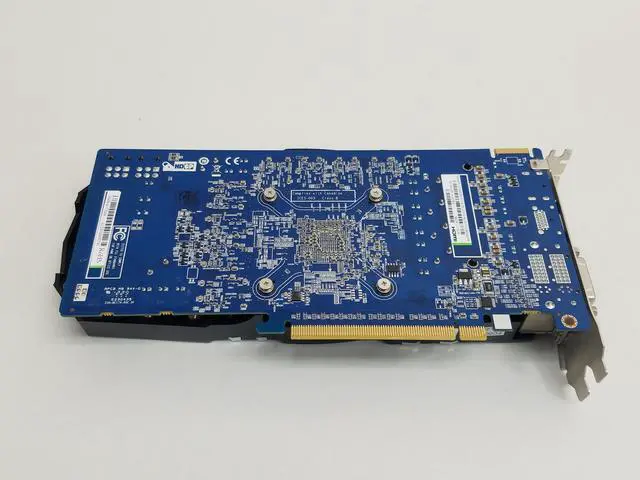 Alt view image 3 of 3 - Sapphire AMD Radeon HD 6870 1GB GDDR5 SDRAM PCIE 2.0 x16  Video Card