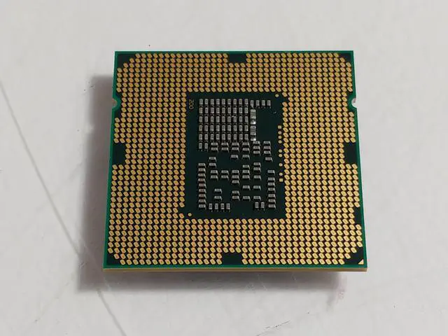 Alt view image 3 of 8 - Intel Core i5 - 650 Dual Core LGA1156 CPU Processor 3.2GHz/4MB/2.5GT - SLBTJ