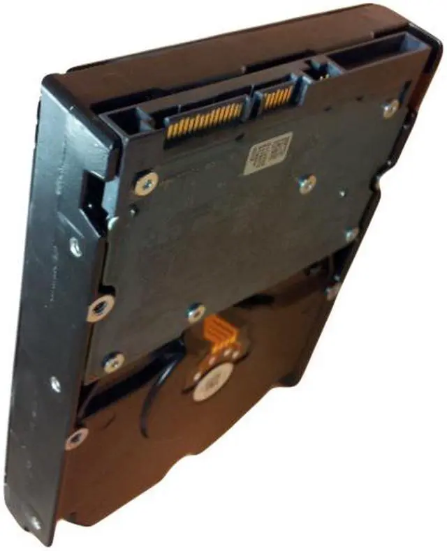 Alt view image 5 of 9 - HITACHI Hds723030Ala640  Deskstar 7K3000 3Tb 7200Rpm Sata 6Gbps 64Mb Buffer 3.5Inch Internal Hard Drive