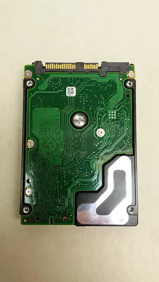 Alt view image 4 of 5 - (NEW) ST900MM0006 Seagate 900GB 10K RPM 2.5 inch SAS 6Gb/s Savvio 10K.6, 9WH066-003, 512n, Exos, 2RR9T 02RR9T Hard Drive