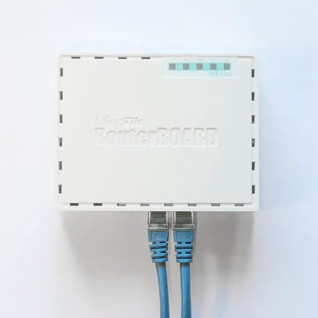 Alt view image 5 of 15 - Mikrotik hEX RB750Gr3 Router with 5x Gigabit Ethernet Ports 1x USB Port and 1x microSD Slot