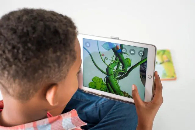 Alt view image 4 of 8 - Pai Interactive Storybook: 3D and A/R book with Free APP