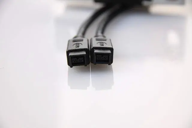 Main image of Werleo Firewire Premium Durable Cable 800 IEEE1394B 9 Pin to 9 Pin Male to Male Cable Cord 6 FT / 1.8m Black