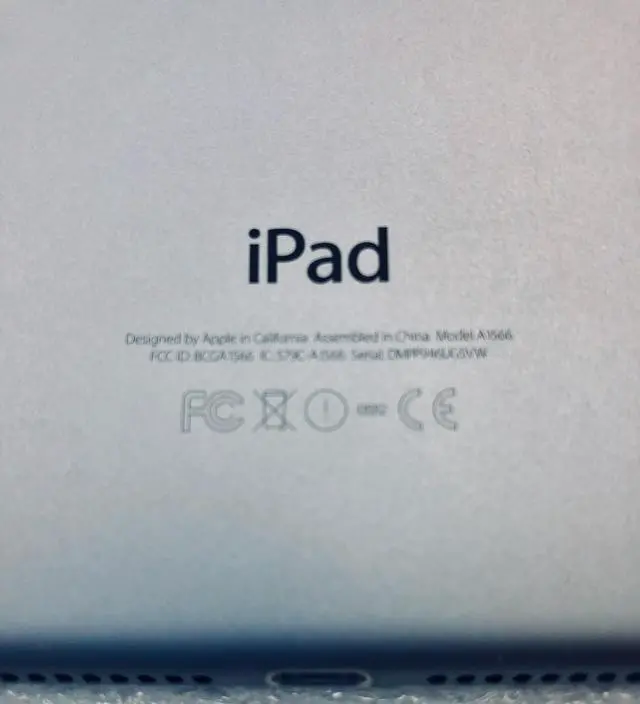 Alt view image 11 of 13 - Apple iPad Air 2 64GB Retina Display 9.7" MGKL2LL/A WiFi Space Gray