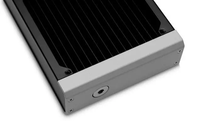 Alt view image 10 of 14 - EK-Quantum Surface P480M 480mm Radiator - Black