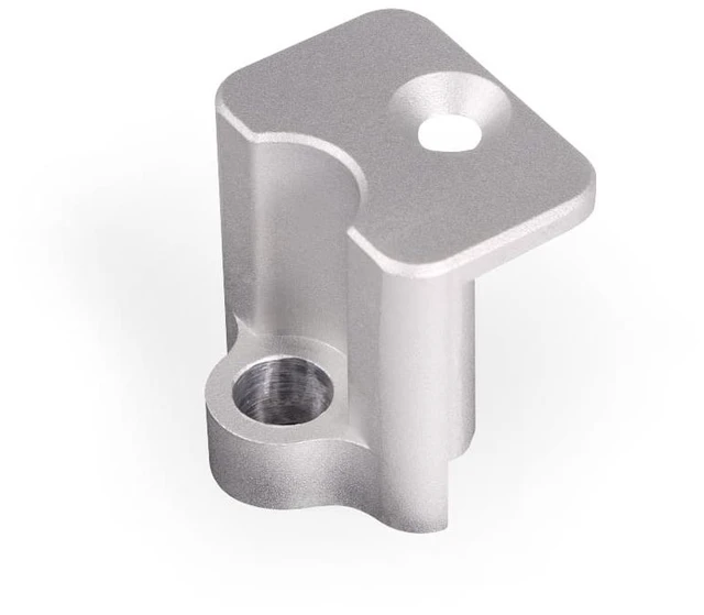 Alt view image 9 of 12 - Alphacool ES Mounting Kit EPYC SP5 - LGA 6096, Silver (13538)