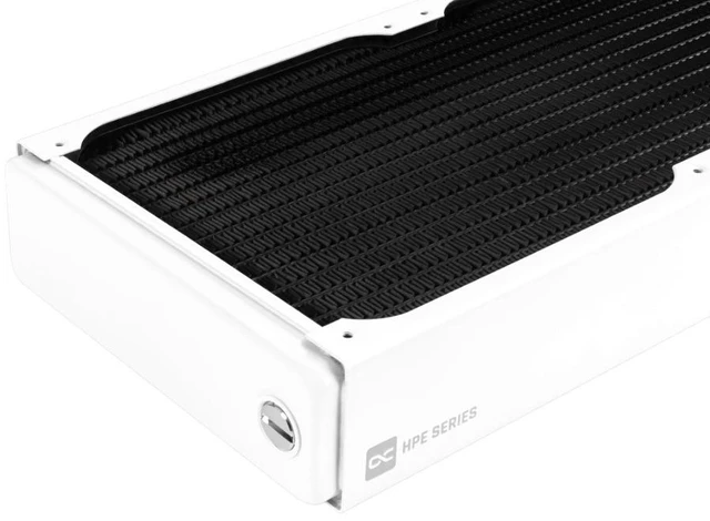 Alt view image 11 of 13 - Alphacool HPE-45 Full Copper 360mm Radiator - White (10227)