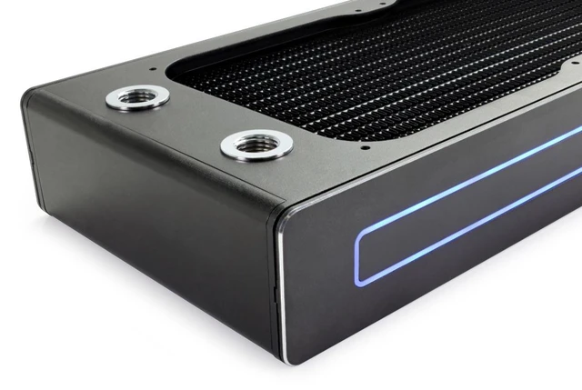 Alt view image 12 of 14 - Alphacool Core XT45 Full Copper 240mm Radiator, 120mm, G1/4, 50mm, Black (13768)