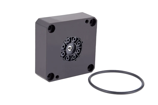 Alt view image 3 of 3 - Alphacool ES Laing DDC310 Pump - Single black plastic bottom