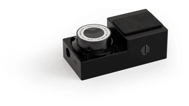 Alt view image 5 of 6 - Alphacool ES Reservoir DDCzero 1U with Pump (14571)