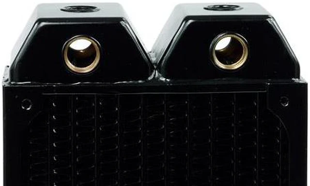 Alt view image 2 of 9 - Alphacool NexXxos XT45 Full Copper Radiator 140, 140mm x 1, Single Fan, Black