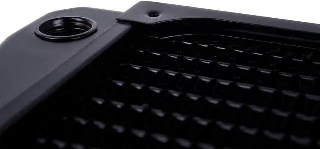 Alt view image 4 of 10 - Alphacool NexXxos UT60 Full Copper X-Flow Radiator 480, 120mm x 4, Quad Fan, Black