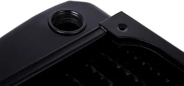 Alt view image 4 of 12 - Alphacool NexXxos ST30 Full Copper X-Flow Radiator 420, 140mm x 3, Triple Fan, Black
