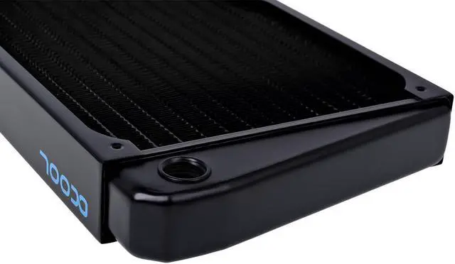 Alt view image 3 of 12 - Alphacool NexXxos ST30 Full Copper X-Flow Radiator 420, 140mm x 3, Triple Fan, Black