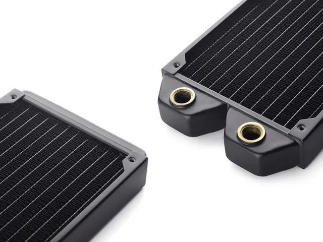 Alt view image 3 of 5 - Bitspower Tarasque II 360S Radiator