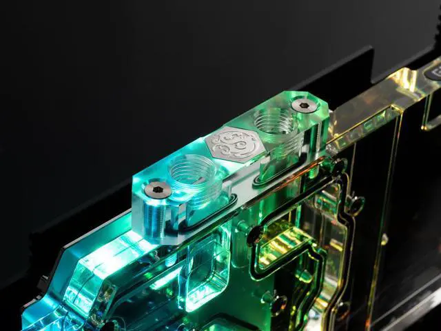 Alt view image 3 of 3 - Bitspower VGA Block Link ( Short version )