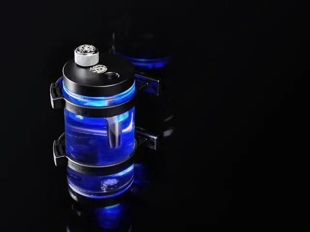 Alt view image 4 of 4 - Bitspower Water Tank Z-Multi 50 V2 (Clear Body & POM Version)