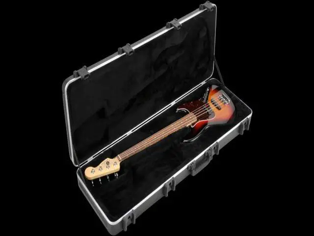 Alt view image 6 of 7 - SKB Rectangular Hardshell Case for P and J Style Electric Bass Guitars