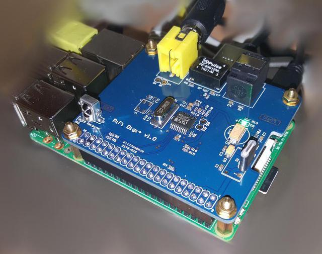 Alt view image 2 of 7 - Raspberry Pi 3 Digital Audio Sound Card Expansion Board HIFI DiGi I2S SPDIF + Acrylic Case Box Support Raspberry Pi 3 Model B+