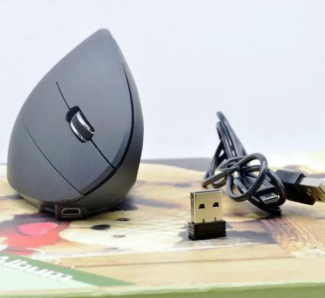 Alt view image 6 of 6 - JS-5D 6 Keys 2.4G Ergonomic Vertical Mouse Cross-Border Wireless Charging Mouse (Wireless Charging Type)