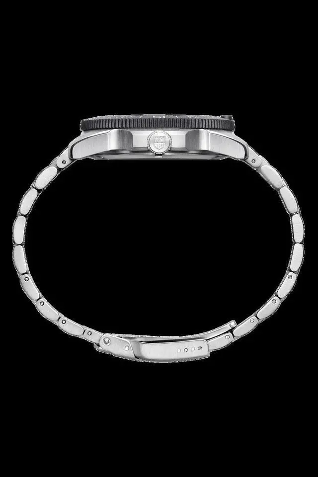 Alt view image 3 of 11 - Luminox Pacific Diver XS.3122 Black Dial 44mm Stainless Steel Quartz Men's Watch