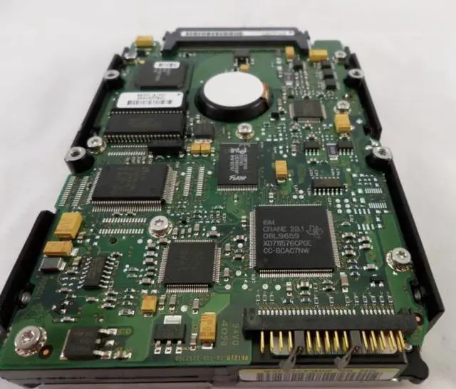Alt view image 2 of 9 - HDD 9.1GB WU SCSI-3 PLUGGABLE, 313706-B21, 313726-001, HB00931931, 59H7007, TYPE: DGHS