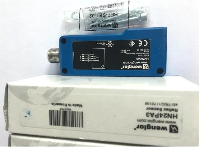 Main image of Wenglor Reflex Sensors HN24PA3 PNP New