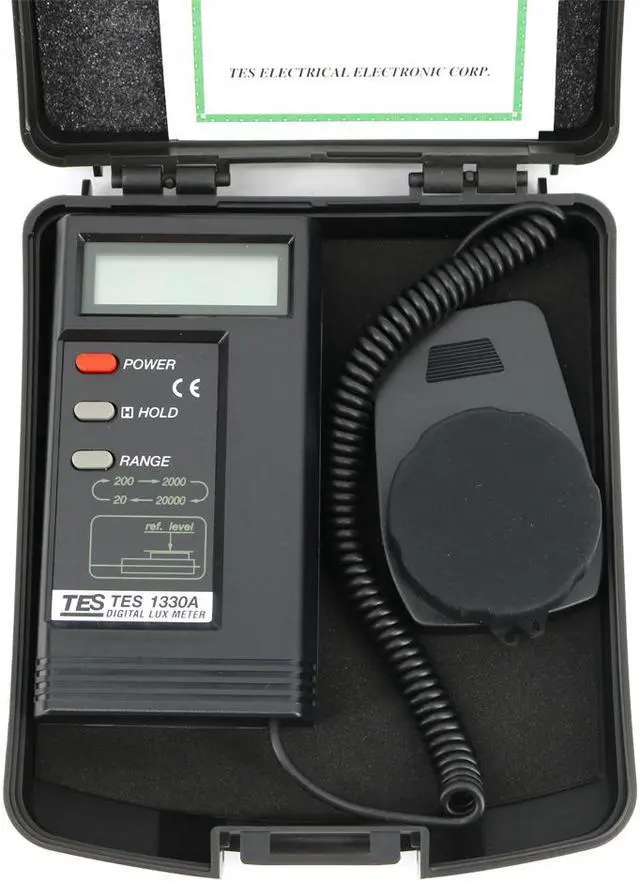Alt view image 5 of 7 - TES-1330A High Accuracy Digital Luminance Meter Light Meter Measuring Range:20/200/2000/20000 Cosine Angular Corrected.