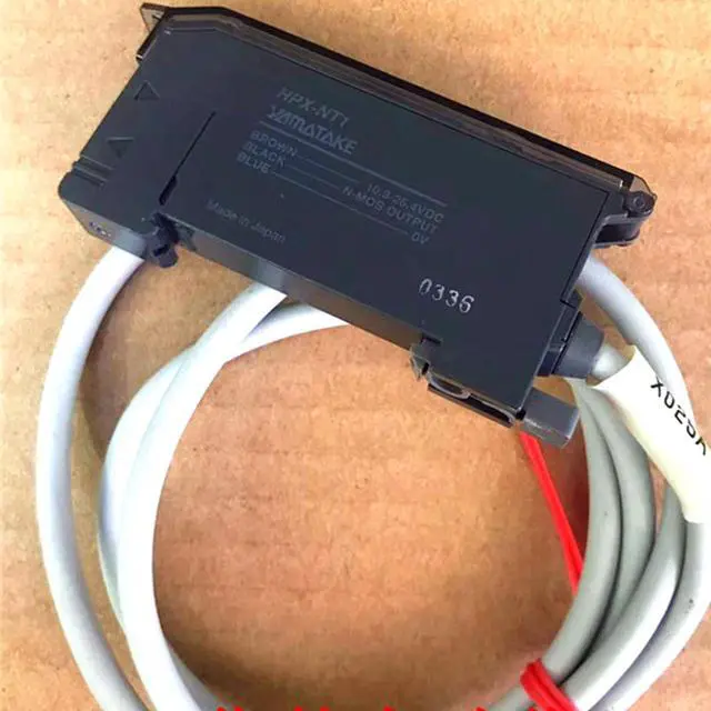 Main image of YAMATAKE Azbil HPX-NT1 Photoelectric Sensor New