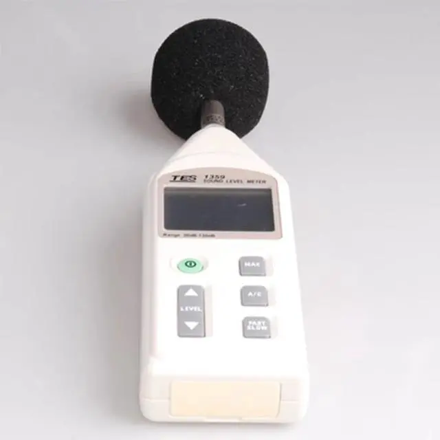 Alt view image 3 of 4 - TES-1359 Sound Level Meter Tester Gauge Noise Meter