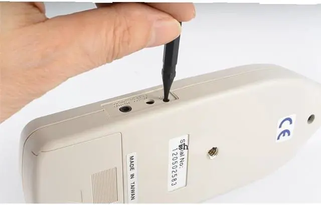 Alt view image 6 of 7 - TES-52AA Digital Sound Level Meter Portable Handheld Noise 26dB to 130dB
