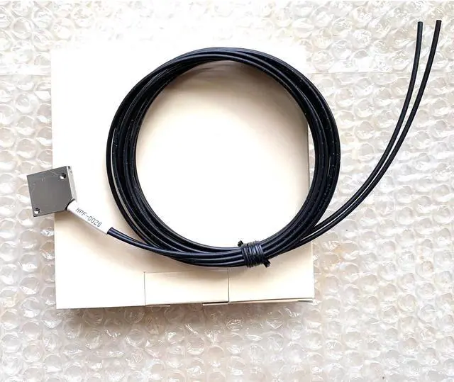 Main image of YAMATAKE/azbil  HPF-D026 Fibre Optical Sensors New