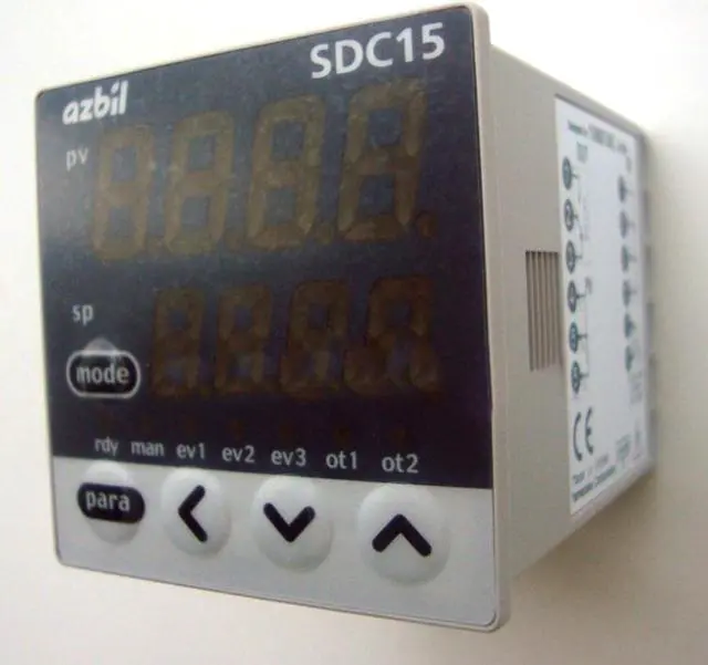 Main image of YAMATAKE Azbil C15MTV0RA0300 Temperature Controller New