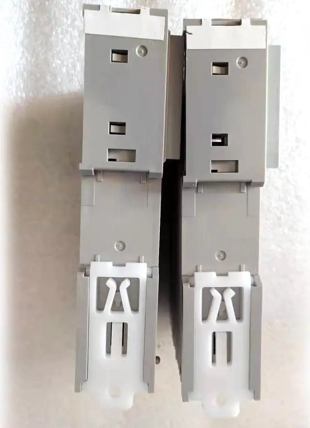 Alt view image 2 of 3 - YAMATAKE Azbil RY5004P0000 Module New