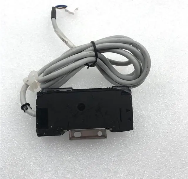 Alt view image 5 of 6 - YAMATAKE Azbil HPX-AG00-1S Fiber Optic Sensor New