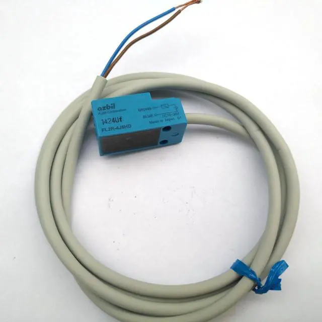Alt view image 2 of 3 - YAMATAKE Azbil FL2R-4J6HD Proximity Switch New
