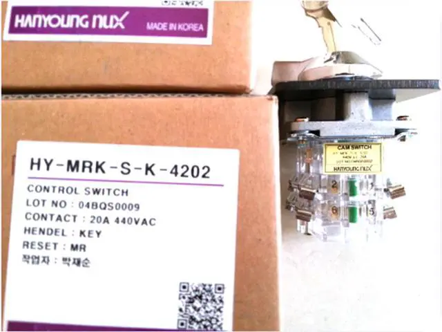 Alt view image 4 of 4 - HANYOUNG HY-MRK-S-K4202 KEY CAM Switch New