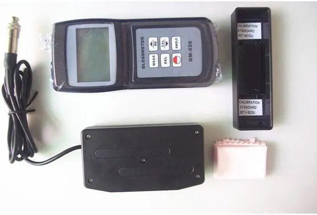 Alt view image 2 of 5 - LANDTEK GM-026 20°/60° Surface Cleaning Gloss Meter Vancometer Tester