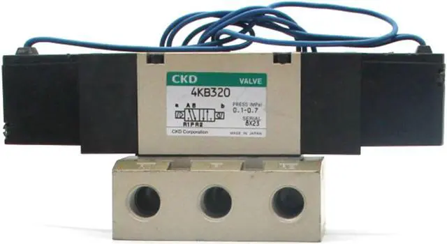 Alt view image 2 of 5 - CKD 4KB32 Pneumatic Valve New